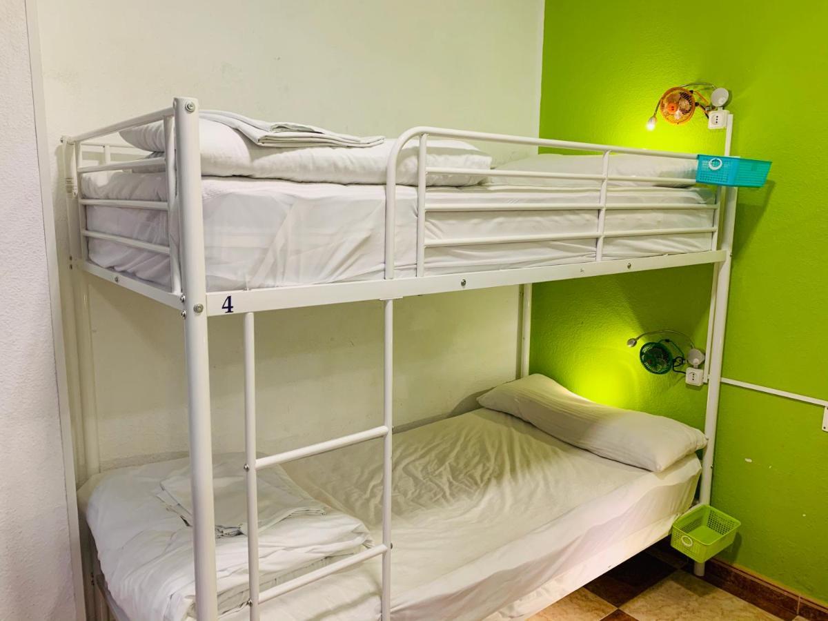 Oh! My Hostel Granada Ngoại thất bức ảnh