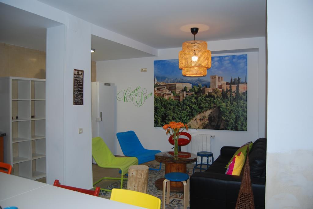 Oh! My Hostel Granada Ngoại thất bức ảnh
